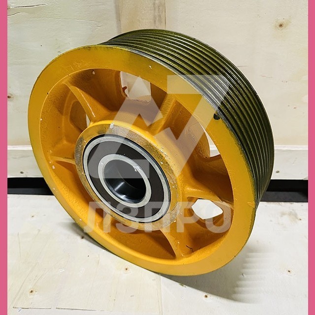 Отводной блок 330x8x8 (H=105mm, подшипник 6313DU, вал 65мм) KM560224G03 Kone